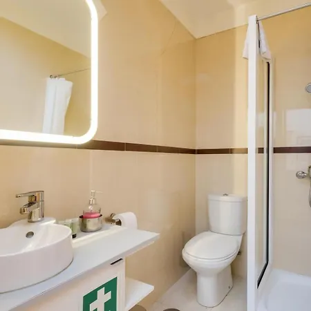 2 Bdr Guadiana House Garden Metro Station 2min *
