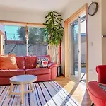 2 Bdr Guadiana House Garden Metro Station 2min Σπίτι διακοπών