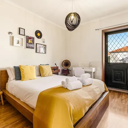 2 Bdr Guadiana House Garden Metro Station 2min Ferienhaus *