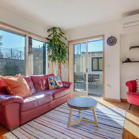 2 Bdr Guadiana House Garden Metro Station 2min