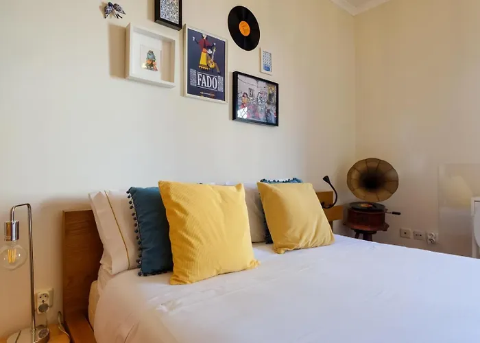 2 Bdr Guadiana House Garden Metro Station 2min Porto