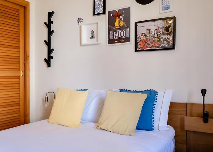 2 Bdr Guadiana House Garden Metro Station 2min Porto