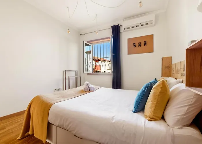 2 Bdr Guadiana House Garden Metro Station 2min *