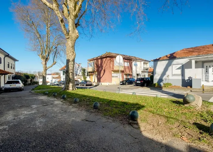 Ferienhaus 2 Bdr Guadiana House Garden Metro Station 2min Porto