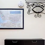 2 Bdr Guadiana House Garden Metro Station 2min